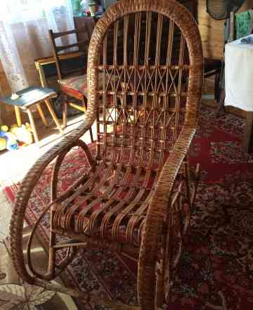  плетеное кресло-качалку