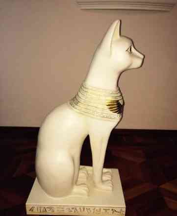 Кошка Древне-Греческая хранительница домаш. очага)