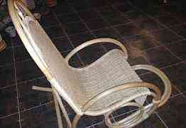 Кресло-качалка натуральный ротанг (новое)