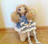 Кукла интерьерная текстильная